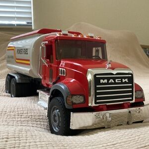 Bruder Toys - Mack Granite Fuel Tanker Truck